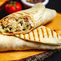 Ilustrasi Kebab Homamade Enak / Freepik by stockking