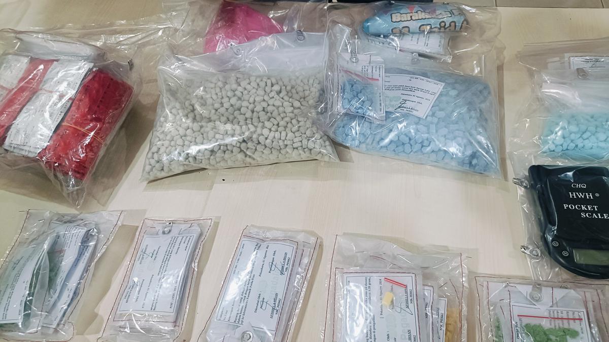 Sepak Terjang Anggota Polisi Bharaka P Terlibat Peredaran Narkoba, Ternyata Ini Perannya