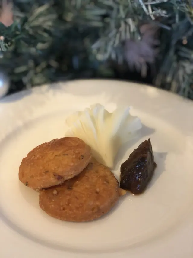 Tom's Jakarta The Langham Jakarta