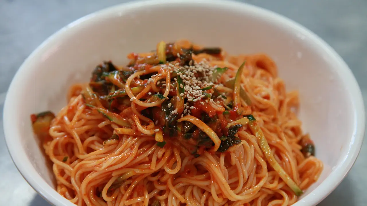 bibim guksu