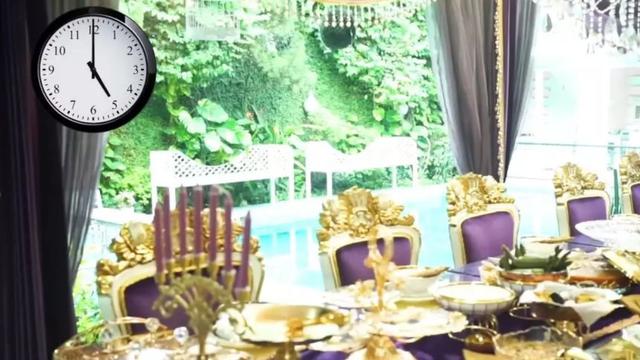 Lokasi Ruang Makan Dekat dengan Kolam Renang