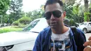 Raffi Ahmad kembali berurusan dengan polisi. Kali ini ia berurusan terkait masalah kasus dugaan pelecehan lambang negara yang dilakukan oleh pedangdut Zaskia Gotik. (Adrian Putra/Bintang.com)