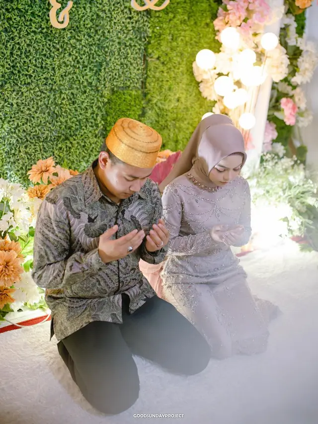 Putri Isnari D'Academy dilamar Abdul Azis (Foto: instagram da4_putri03)