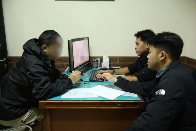 Dideportasi dari Bali