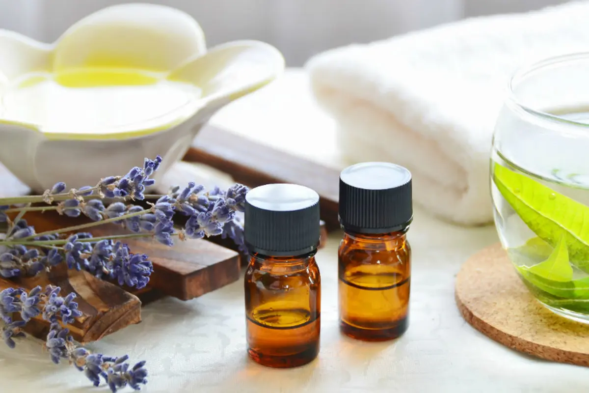 Ilustrasi bath oil atau minyak mandi