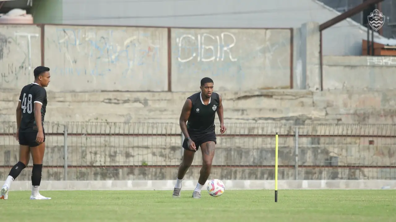 Steven Fernandes Pereira