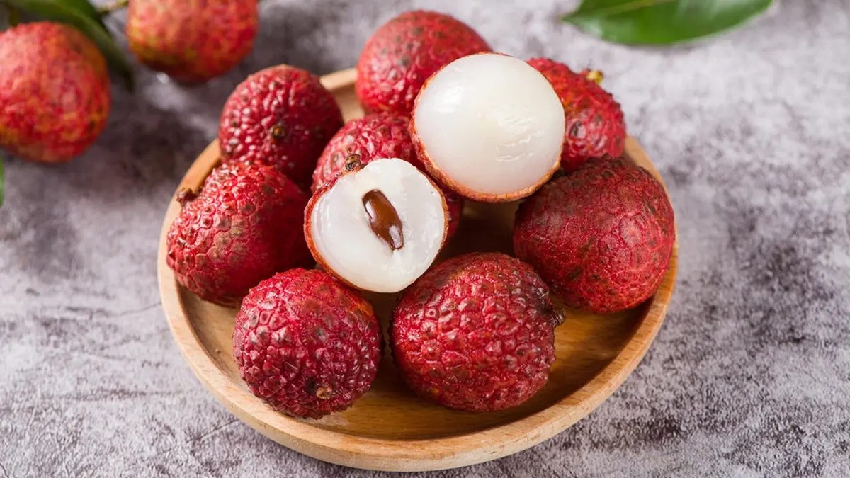 Manfaat Buah Leci Untuk Menurunkan Kolesterol
