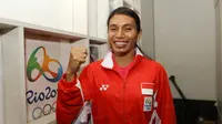 Maria Londa andalan Indonsia pada lompa jauh saat sesi foto pada pelepasan atlet Indonesia menuju Olimpiade Rio 2016 di Kantor KOI, Rabu (27/7/2016). (Bola.com/Nicklas Hanoatubun)