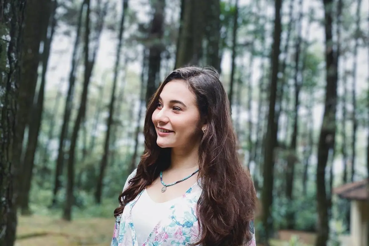 Pernah Alami Kecelakaan Sampai Trauma, Ini 6 Potret Terbaru Artis FTV Larasati Nugroho