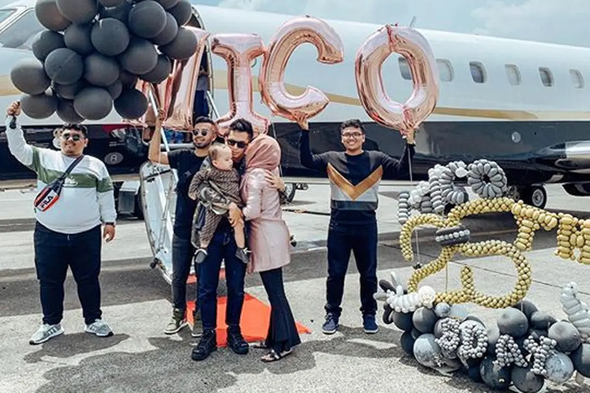 Rachel Vennya menyewa jet pribadi untuk merayakan ulang tahun Niko Al-Hakim