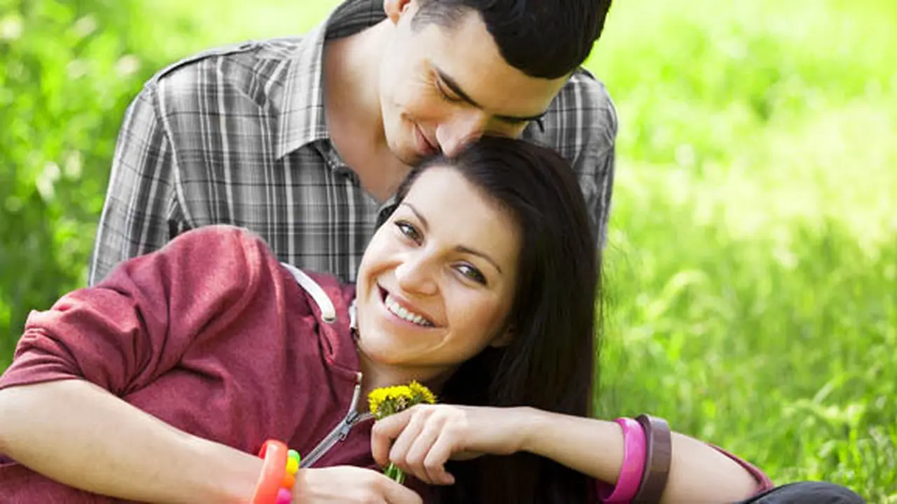 (c) shutterstock