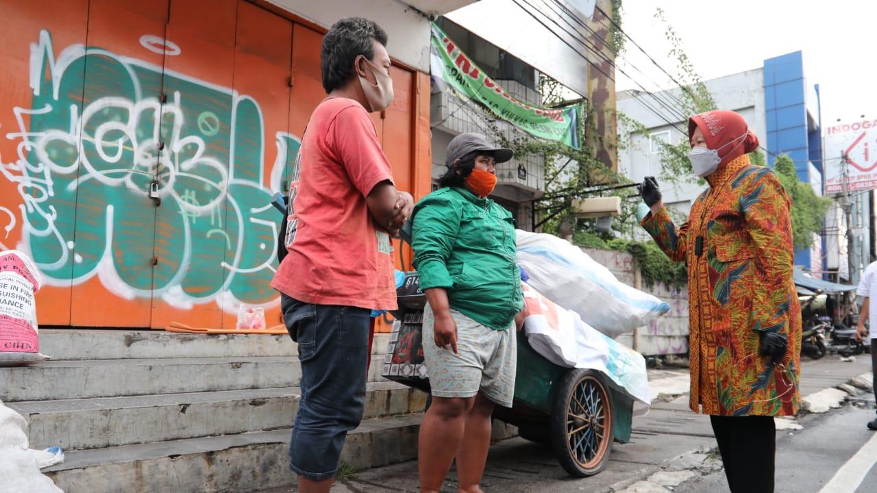 Mensos Risma Kembali Bawa Tunawisma ke Balai Pangudi Luhur. (Foto: Kemensos)