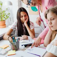 Jadwal yang terlalu padat dapat membuat anak mudah lelah dan kehilangan waktu untuk beristirahat. (Foto/Dok: Pexels)