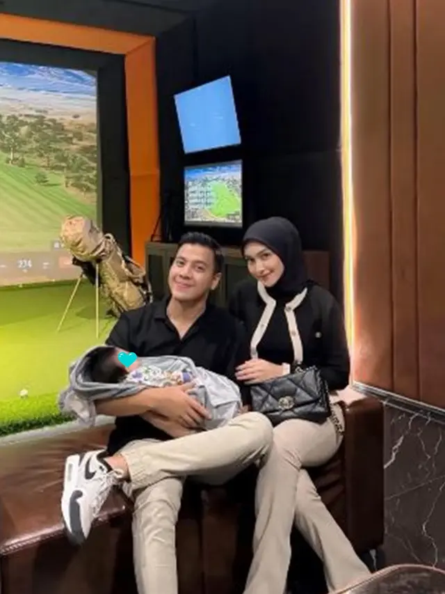 Sudah Melahirkan Anak Ketiga, Ini 6 Potret Melody Prima Momong Buah Hati
