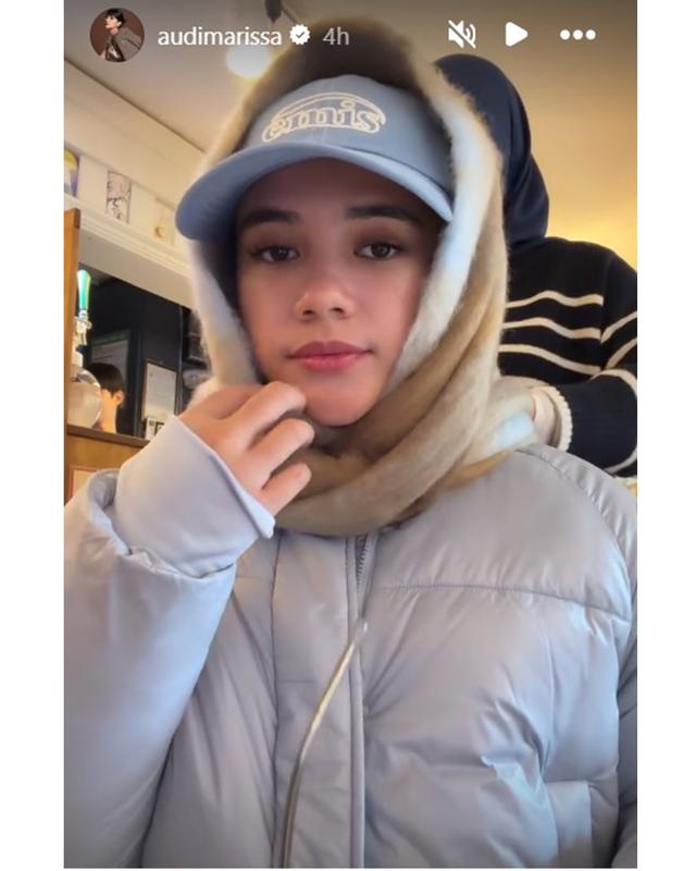 6 Gaya musim dingin Audi Marissa di Korea Selatan, memesona bak pakai hijab