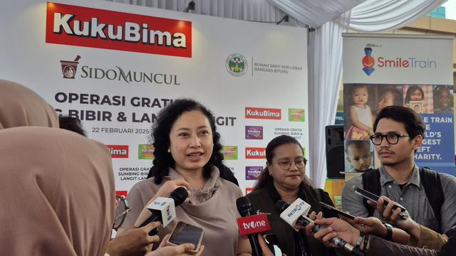 Dr. dr. Karina, Sp.BP-RE, Dokter Spesialis Bedah Plastik dari Klinik Hayandra.