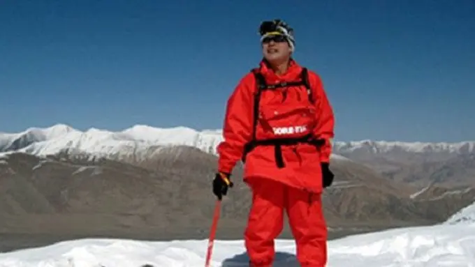 [Bintang] Mendaki Everest