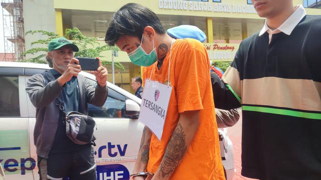 Pria bertato bunuh pacar