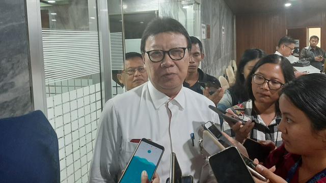 Menpan Tjahjo Selama Daerah Terapkan Psbb Asn Masih Work From Home News Liputan6 Com