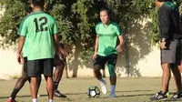 Persebaya Coret Mantan Pemain Espanyol dari Skuat