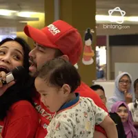 Belum genap berumur dua tahun namun nama Rafathar Malik Ahmad sudah memiliki banyak fans.