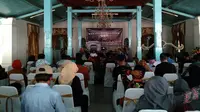 Saresehan budaya bertajuk Nilai-Nilai Spiritualitas Kanoman di Cirebon, dalam rangkaian Festival Keraton Nusantara XI. (Liputan6.com/Panji Prayitno)