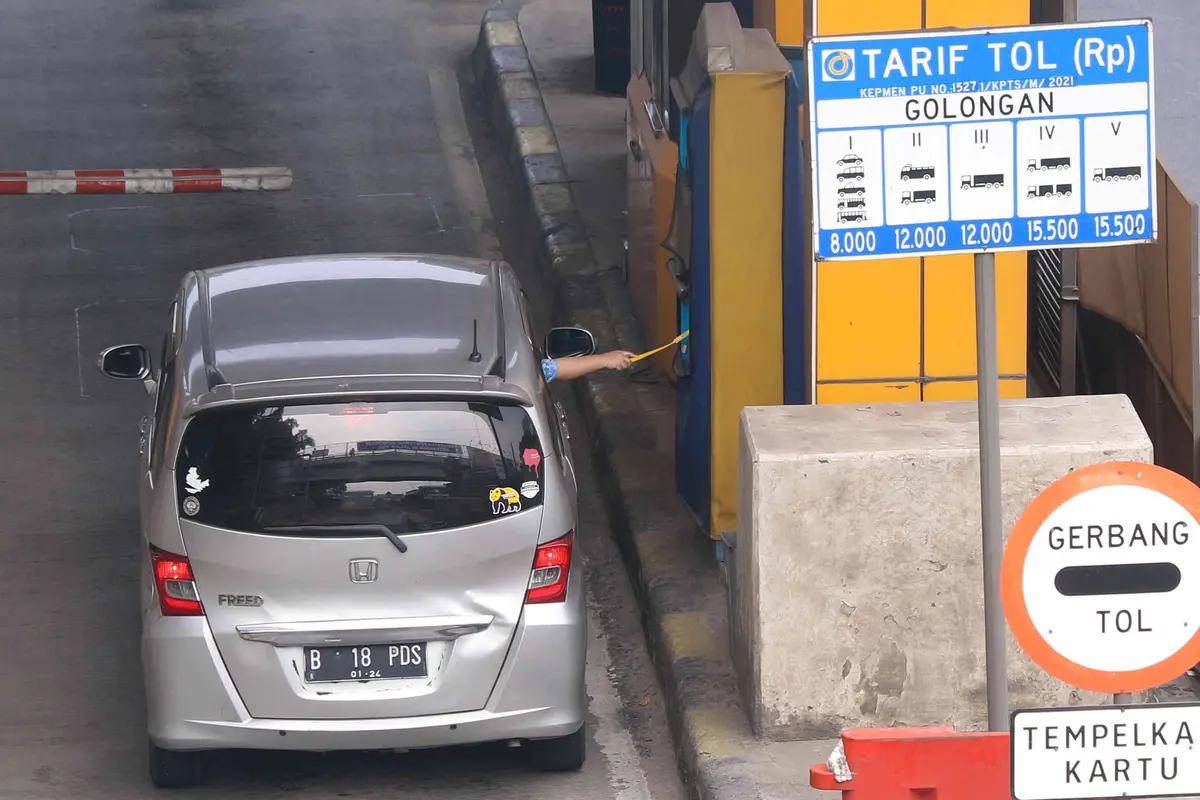 Bayar Tol Tanpa Berhenti Berlaku Tahun Ini