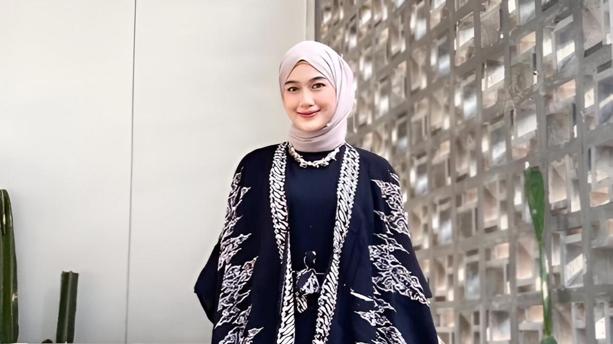 6 Model Gamis Batik Pesta Mewah, Inspirasi untuk Tampil Stylish