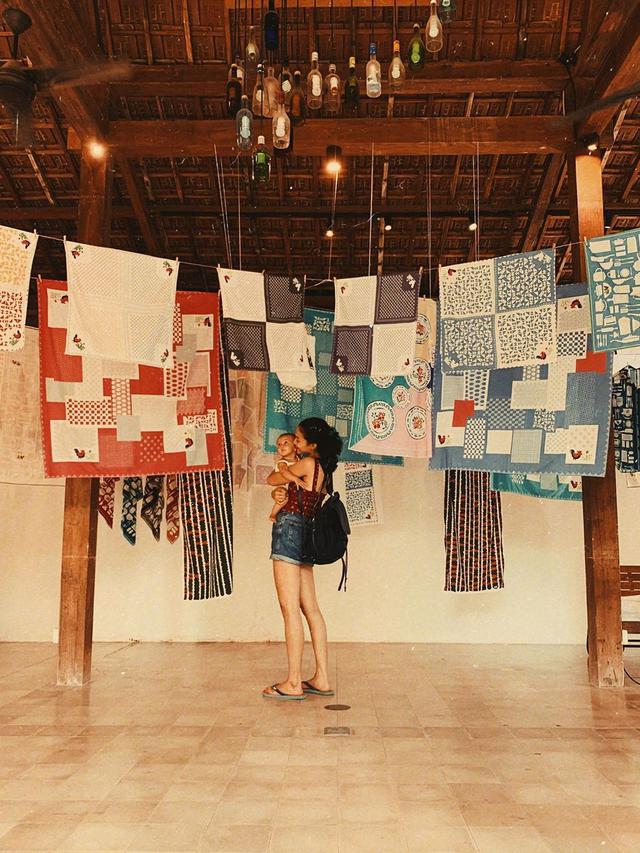 6 Momen Manis Quality Time Putri Marino dan Surinala, Bikin Gemas (sumber: instagram@putrimarino)