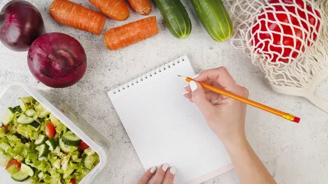 2. Rencanakan Menu, Hemat Tanpa Mengurangi Gizi [Dok/freepik.com]