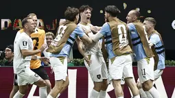 Pemain Republik Ceko, Ladislav Krejci merayakan gol perdananya ketika melawan Korea Selatan pada pertandingan pertama di PIala Dunia 2026 di Estadio Guadalajara, Meksiko, Jumat (12/6/2026) pagi WIB. (AFP/Ulises Ruiz)