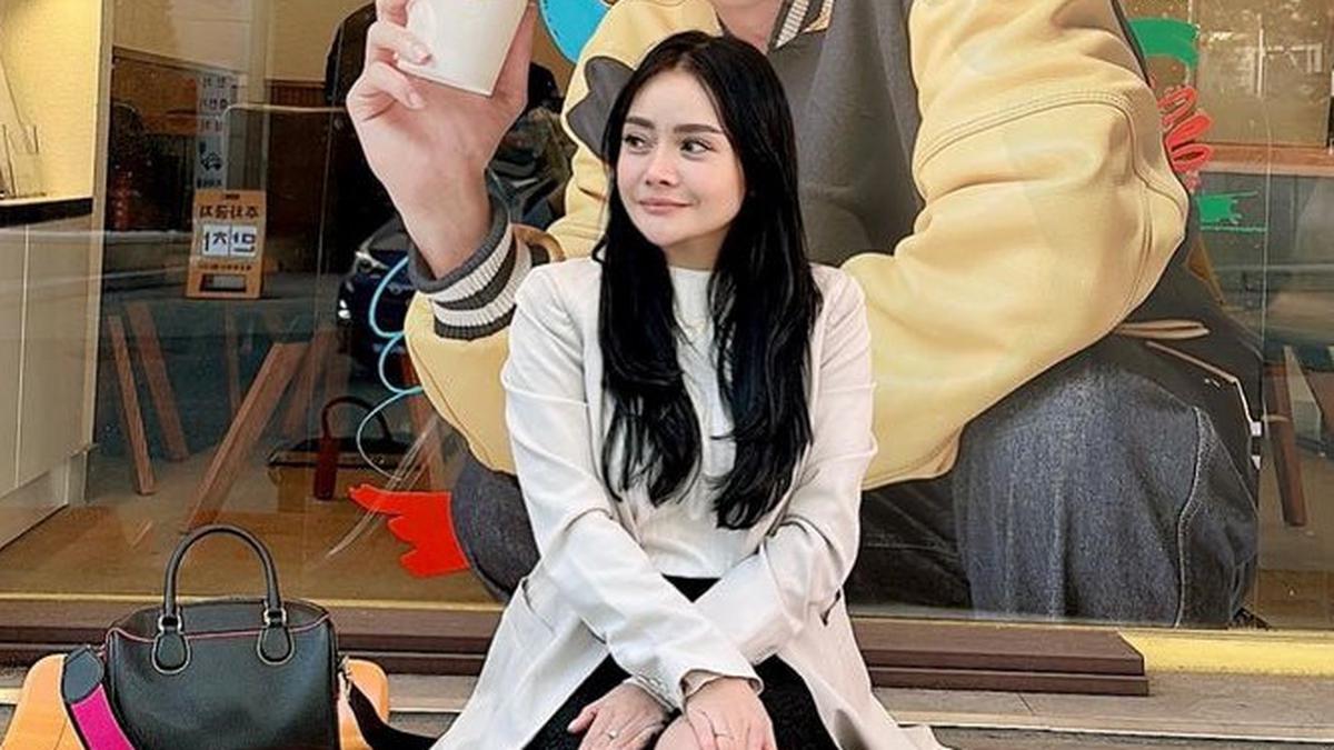 7 Potret Mawar AFI di Atas Panggung, Tampilkan Visual Superstar Penuh Daya Pikat