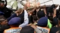 Ratusan pekerja unjuk rasa di terminal peti kemas Tanjung Priok