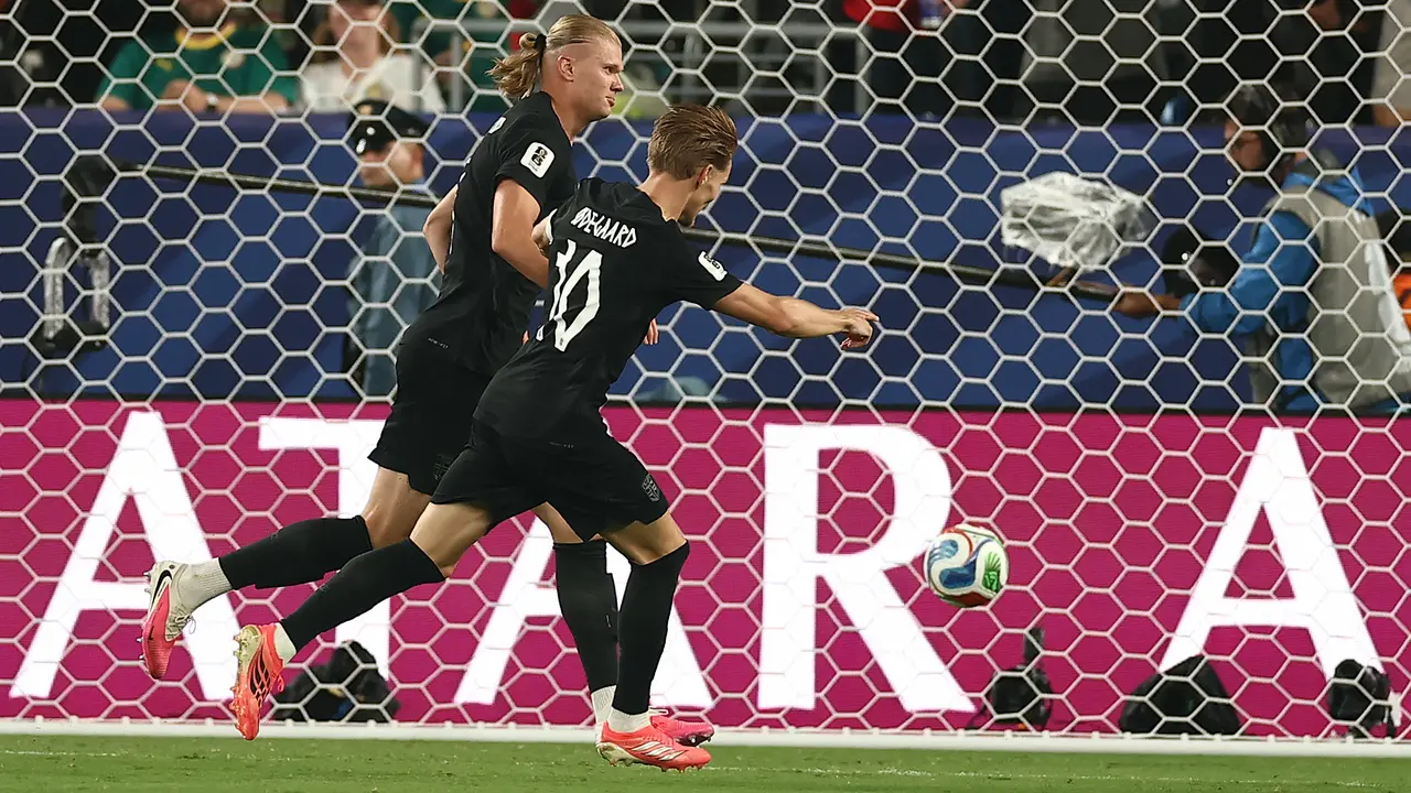 Selebrasi Erling Haaland saat membawa Norwegia menang atas Senegal