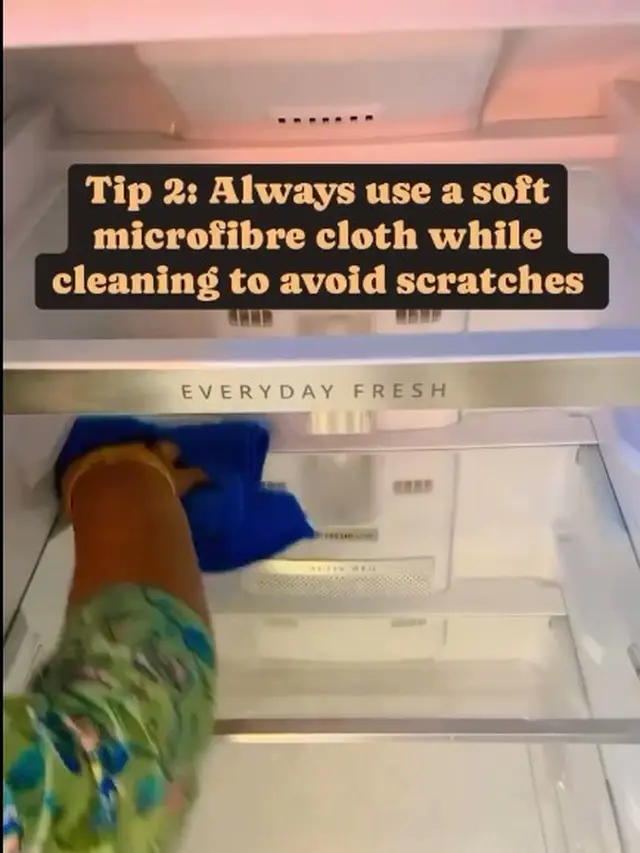 Bukan Pakai Pasta, Begini Trik Netralisir Bau Tidak Sedap pada Kulkas