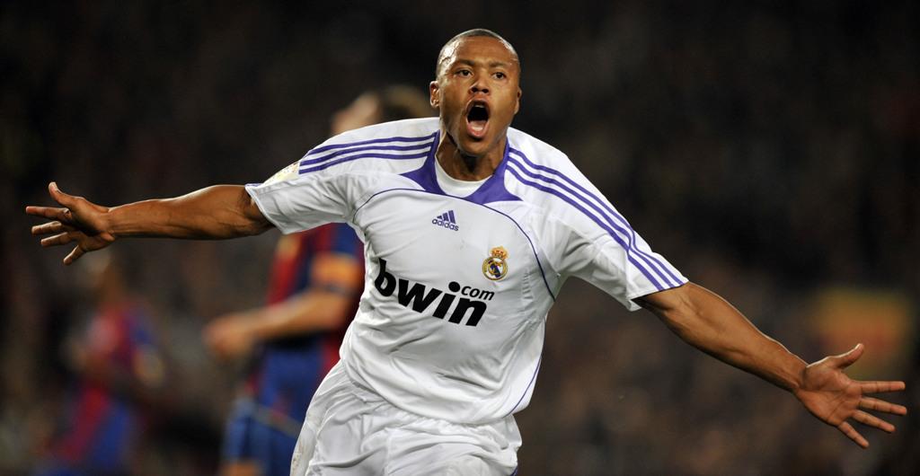 Julio Baptista telah bermain untuk Sevilla, Real Madrid, Arsenal, Roma, dan Malaga. (AFP/Javier Soriano)