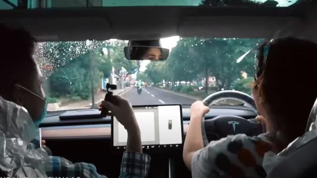 Obati Kesedihan Azriel Hermansyah Ini 6 Momen Ashanty  