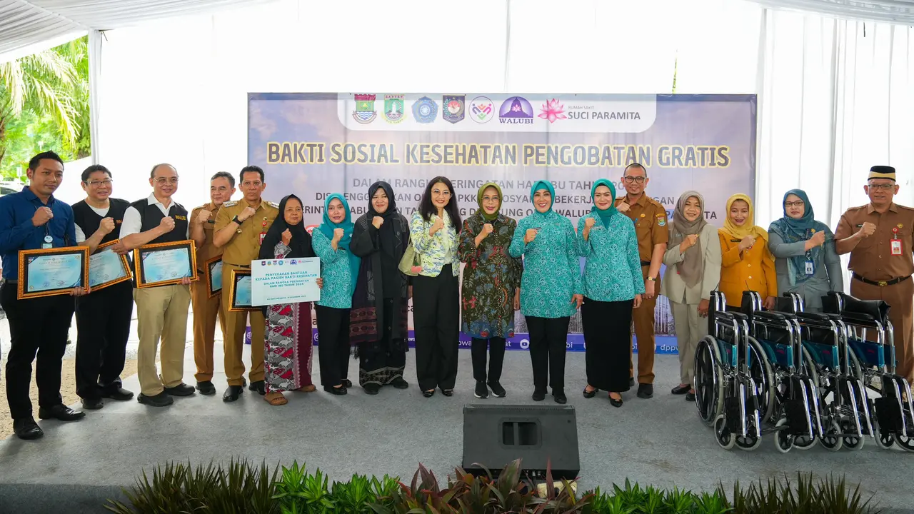 Bakti Sosial Kesehatan dan Pengobatan Gratis di Kabupaten Tangerang Ditinjau Langsung oleh Ketum TP PKK