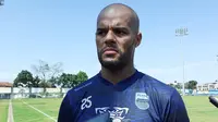Striker Persib Bandung asal Brasil, David da Silva. (Bola.com/Erwin Snaz)