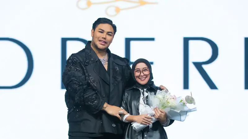 Pagelaran perdana Miss Mega Bintang Indonesia 2023 berjalan lancar