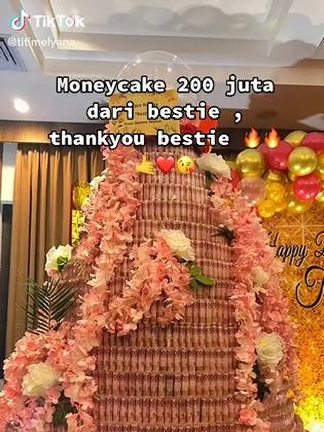 Ulang Tahun Dapat Kejutan Moneycake Rp 200 Juta, Momen Bongkar Uangnya Ini Viral