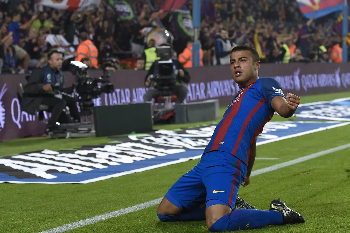Kabar Transfer: Ronaldo Setuju ke MU, Barcelona Lepas Rafinha