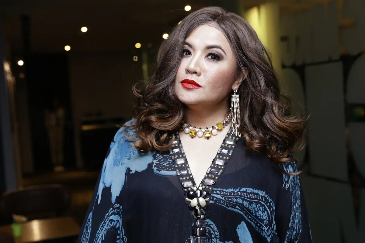 Memesonanya Cornelia Agatha Saat Gala Premier Si Doel The Movie 2