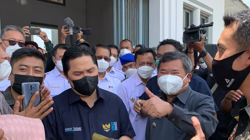 Menteri BUMN, Erick Thohir, meresmikan reaktivasi jalur Kereta Api (KA) Garut-Cibatu di Kabupaten Garut, Jawa Barat, yang sempat terhenti operasionalnya sejak 1982 (Istimewa)