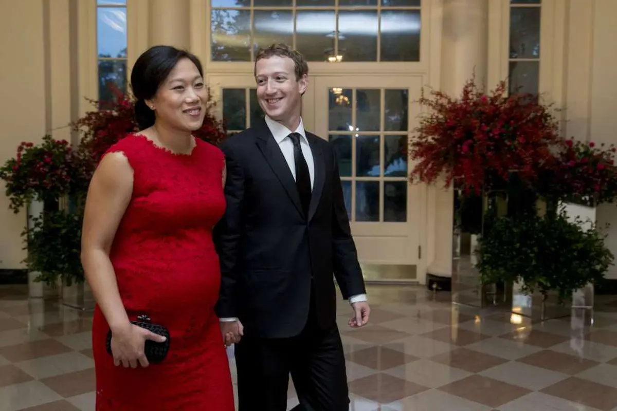 Sambut Anak, Mark Zuckerberg Cuma Nikmati 1% Saham Facebook
