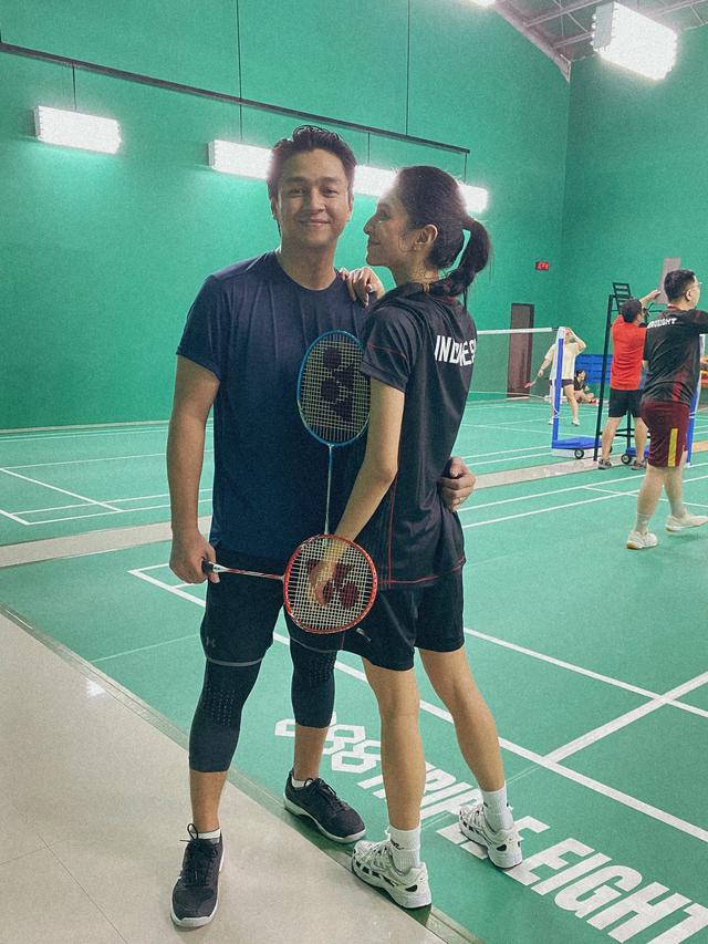 7 Momen Badminton Date Mikha Tambayong dan Deva Mahenra yang Tampil Kompak