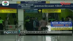 Tiga kereta terlambat datang di Stasiun Gambir, menyusul kebakaran yang terjadi di stasiun Klender.