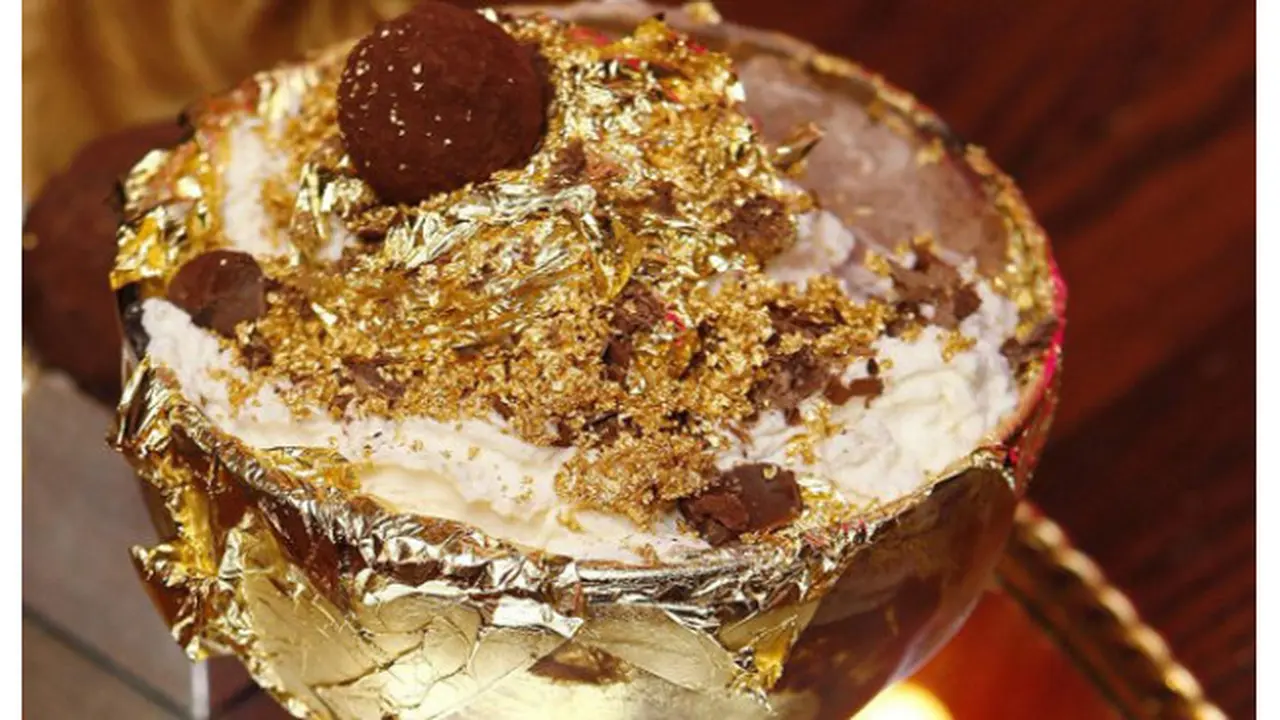 Mengejutkan, 5 Makanan Ini Benar-Benar Terbuat dari Emas!