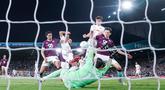 Leeds United sukses meraup poin penuh setelah meraih kemenangan meyakinkan 3-1 atas Burnley di Elland Road, Sabtu (2/5/2026) pagi WIB. (Martin Rickett/PA via AP)