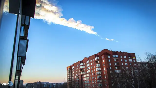 Meteorit Hantam Rusia Cederai 400 Warga